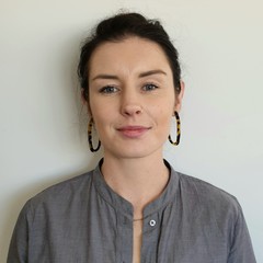 avatar image for Julia Parr
